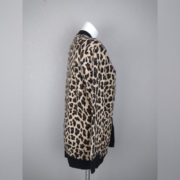 alice + olivia Bradford Grandpa Leopard Wool Blend Cardigan Sweater Size Medium - Picture 4 of 16